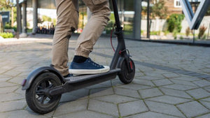 Wunderschne Ab Wie Viel Jahre Darf Man E Roller Fahren Bild
