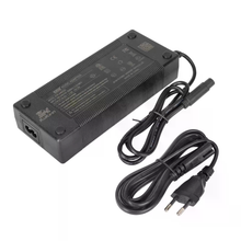 54,6V 2A 3-Loch CQ Stecker Ladegerät Für Den Elektroroller Kukirin G2 Pro DB